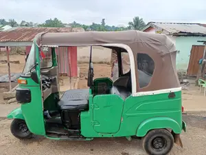 Bajaj RE 2025 Green
