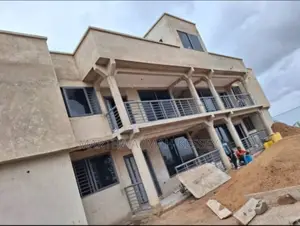 11bdrm Apartment in Kays Real Estate, Accra Metropolitan for sale
