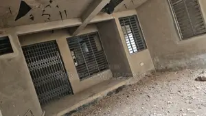 11bdrm Apartment in Kays Real Estate, Accra Metropolitan for sale