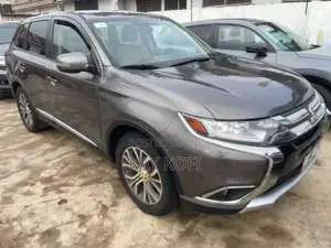 Mitsubishi Outlander SE AWC 2016 Gray