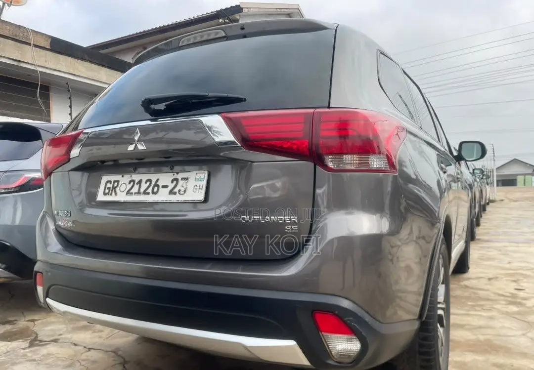 Mitsubishi Outlander SE AWC 2016 Gray