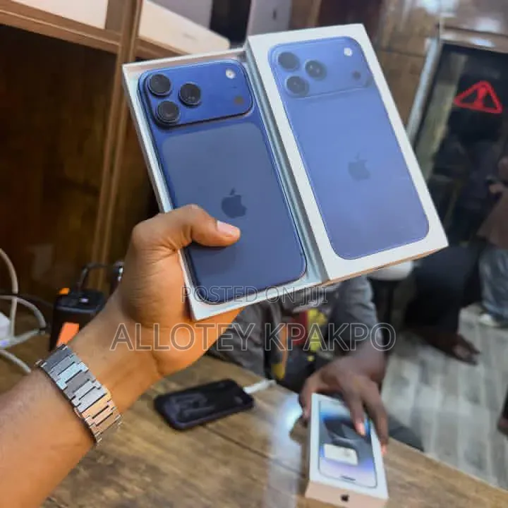Apple iPhone 17 Pro Max 256 GB Blue