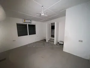 2bdrm Apartment in Odorkor, Official Town for rent