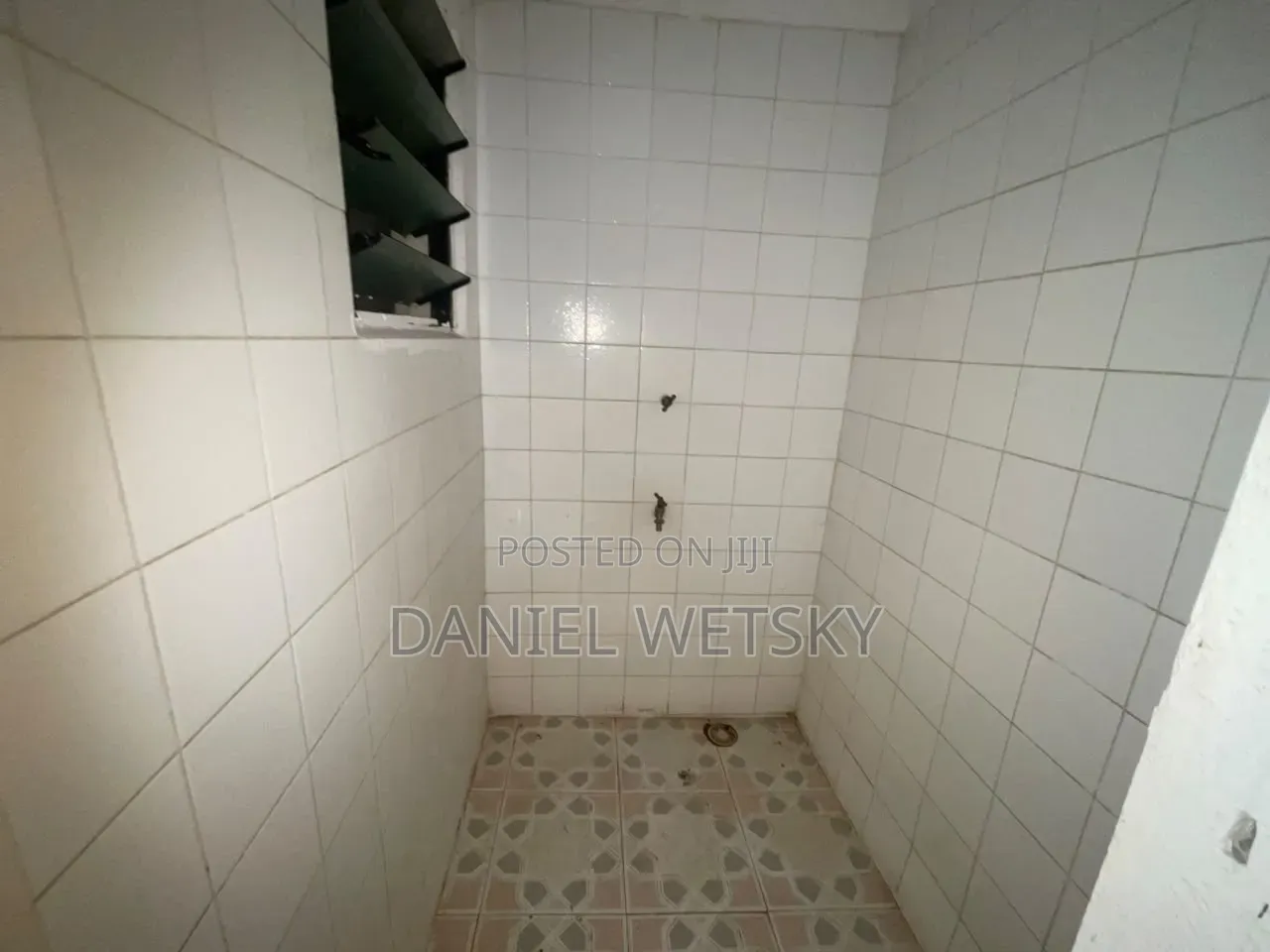 2bdrm Apartment in Odorkor, Official Town for rent