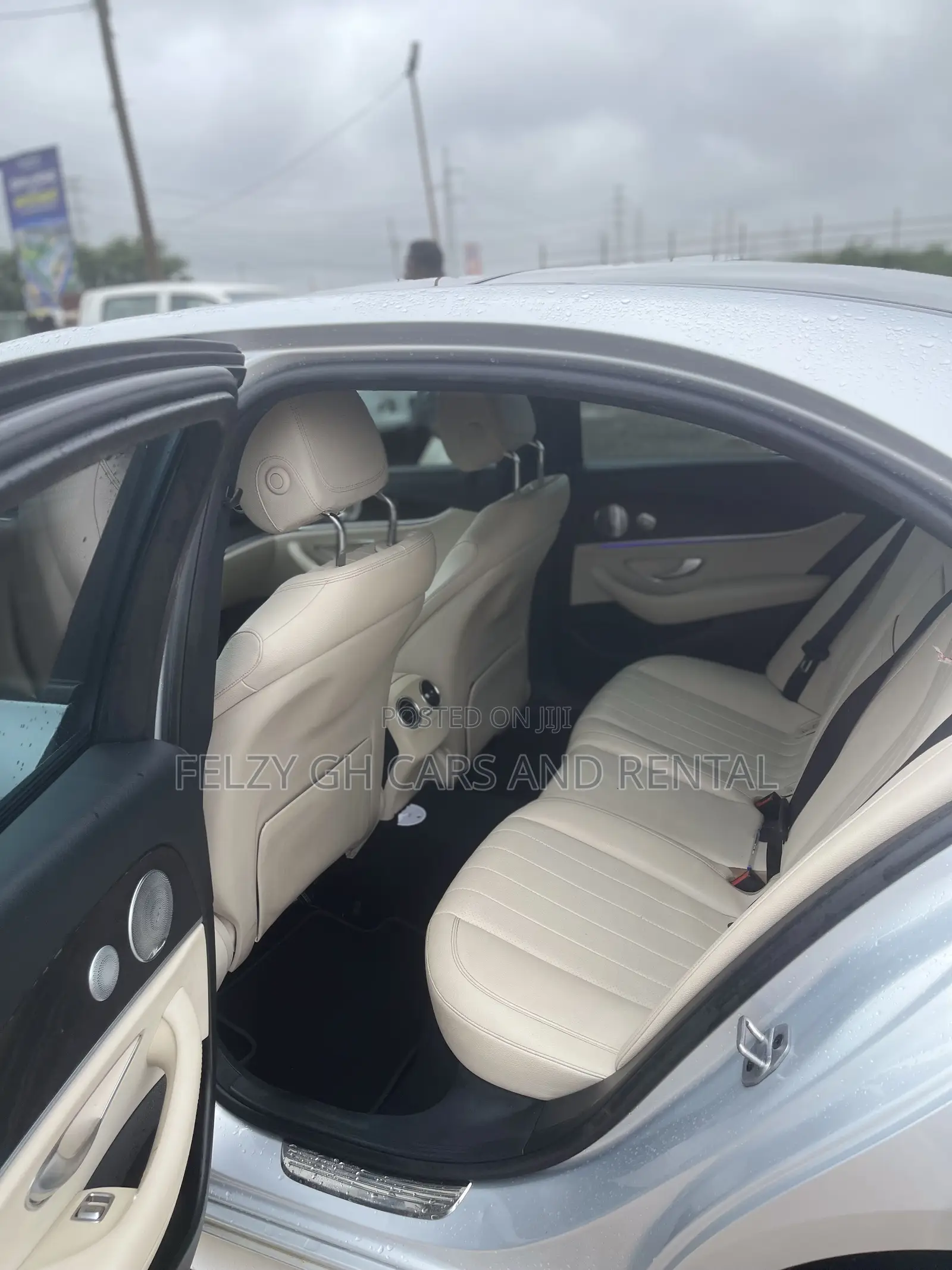 Mercedes-Benz E300 2019 Silver