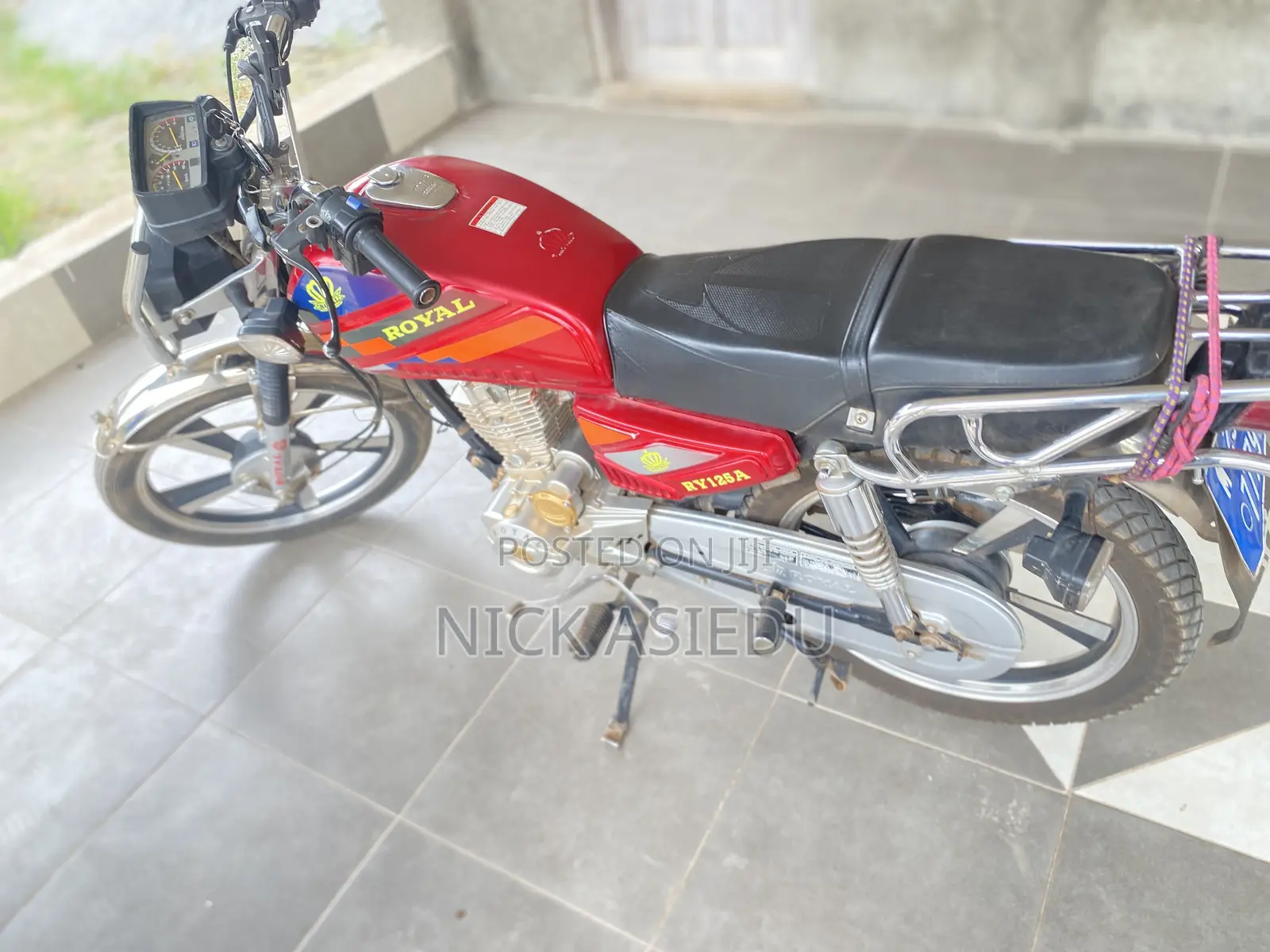 Royal RY125 2025 Red