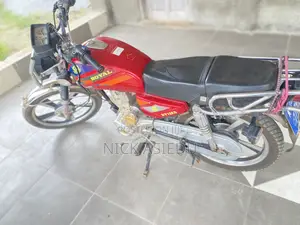 Royal RY125 2025 Red