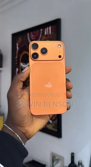 New Apple iPhone 17 Pro Max 256 GB Orange