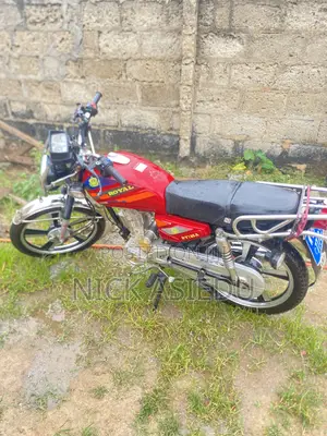 Royal RY125 2025 Red