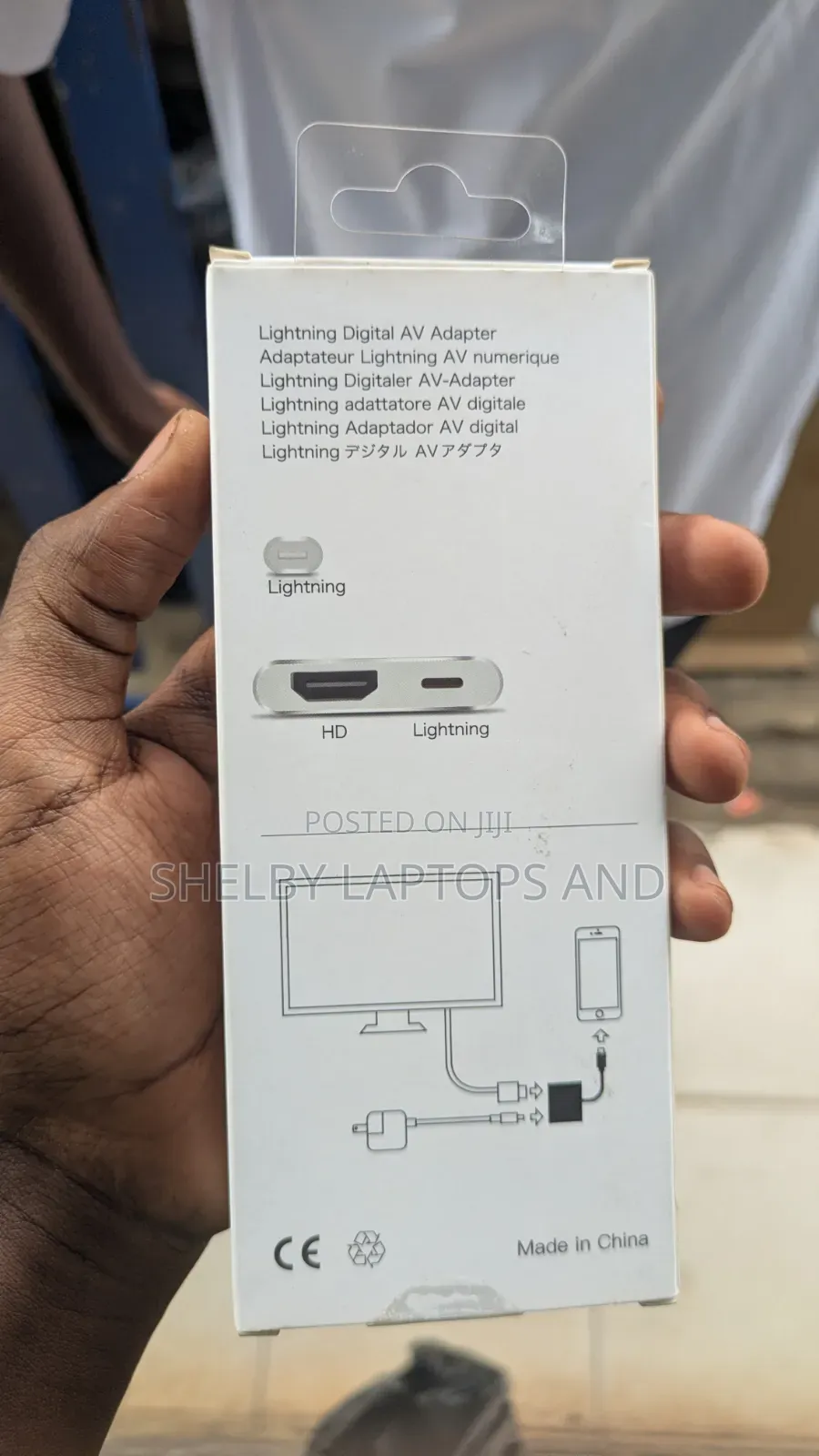 Lightning to Digital AV (HDMI) Adapter