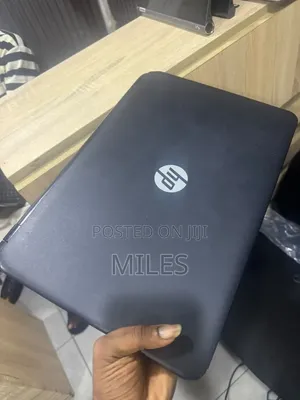 Laptop HP 15 4GB Intel HDD 250GB