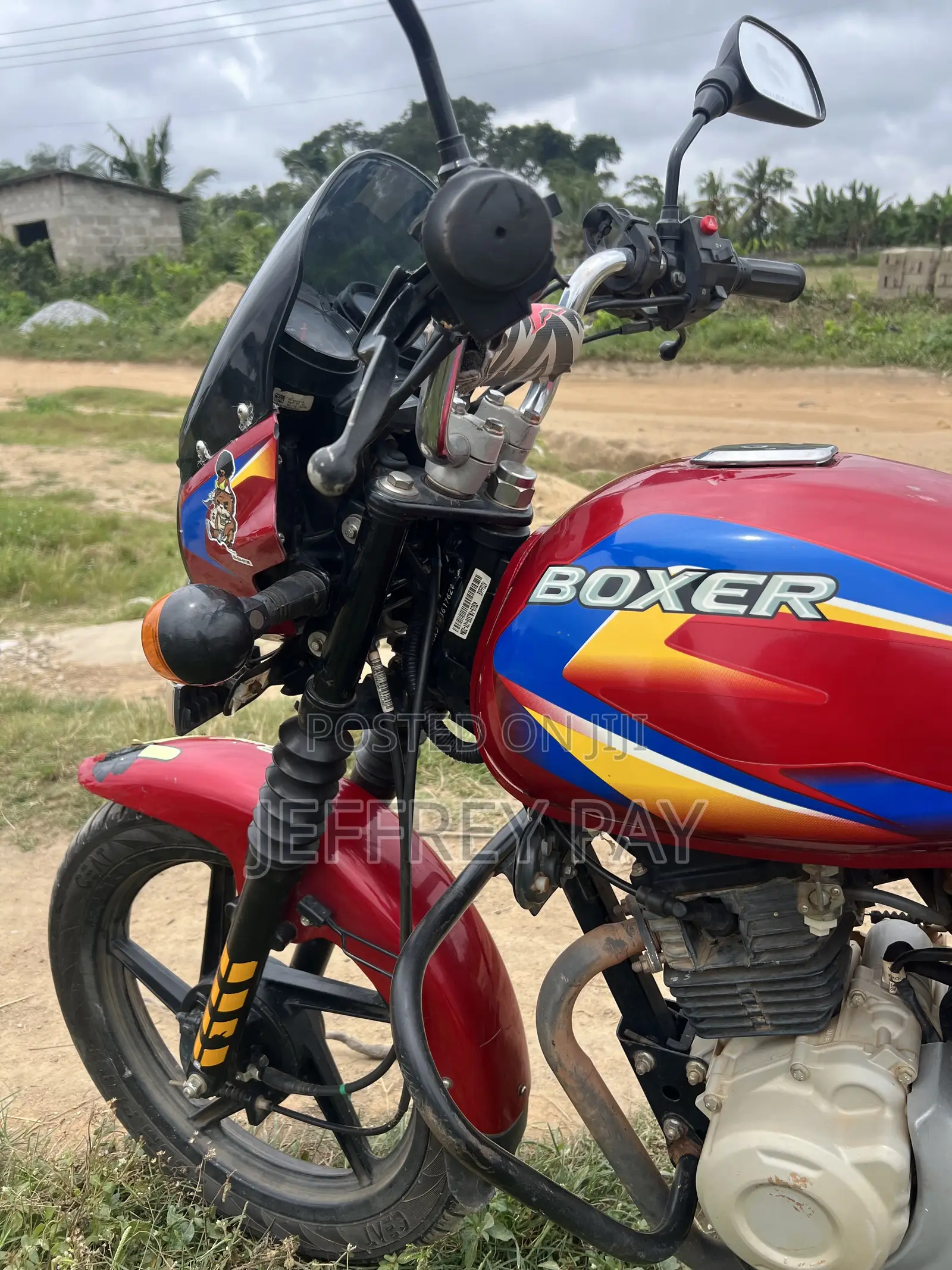 Bajaj Boxer 150 UG 2025 Red