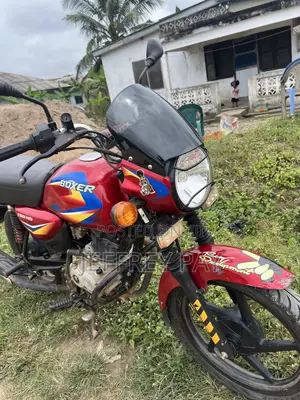 Bajaj Boxer 150 UG 2025 Red
