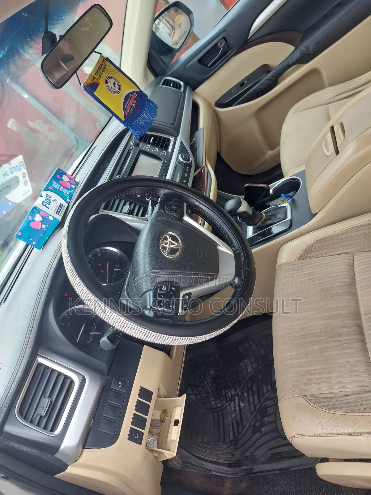 Toyota Highlander 2014 Gold