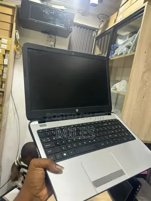 Laptop HP 15 4GB Intel HDD 250GB