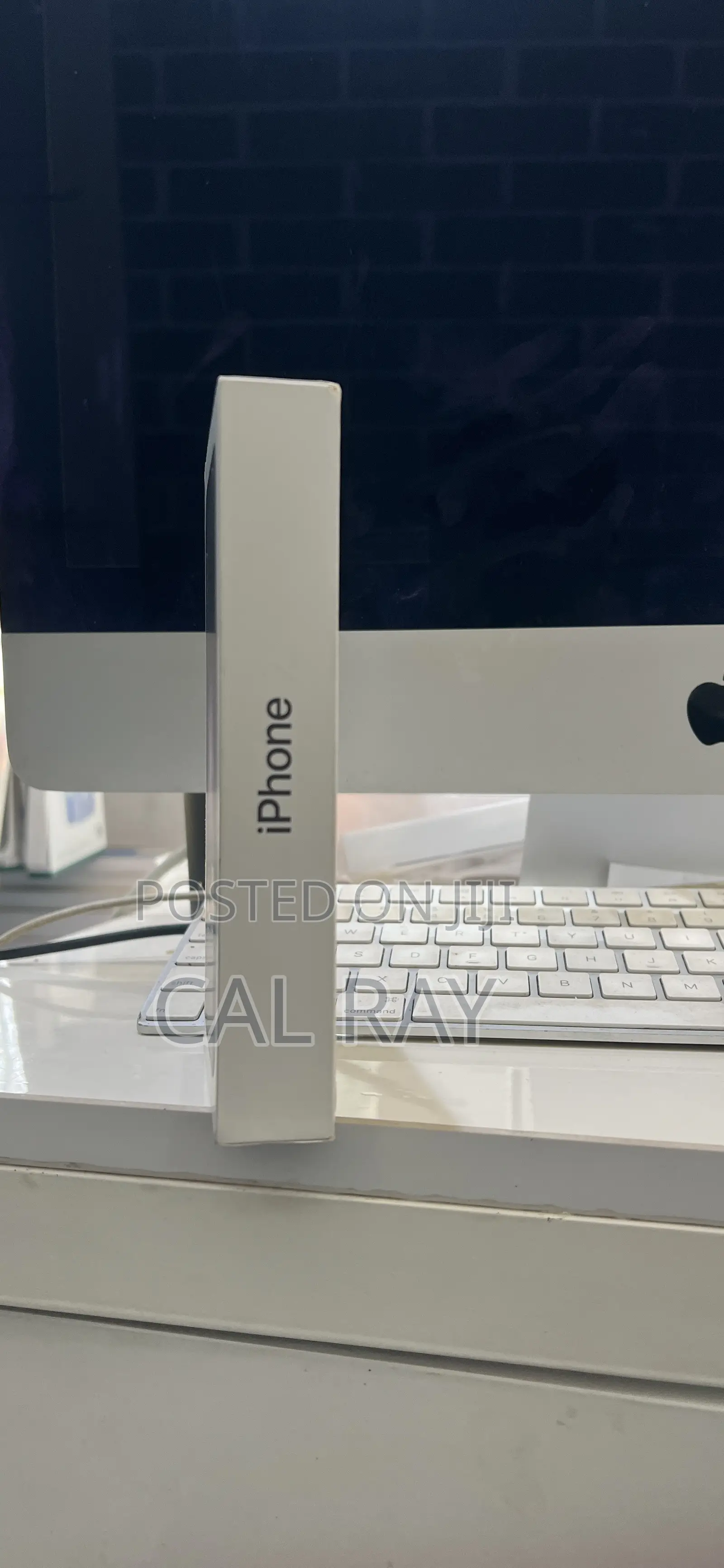 New Apple iPhone 17e 256 GB Black