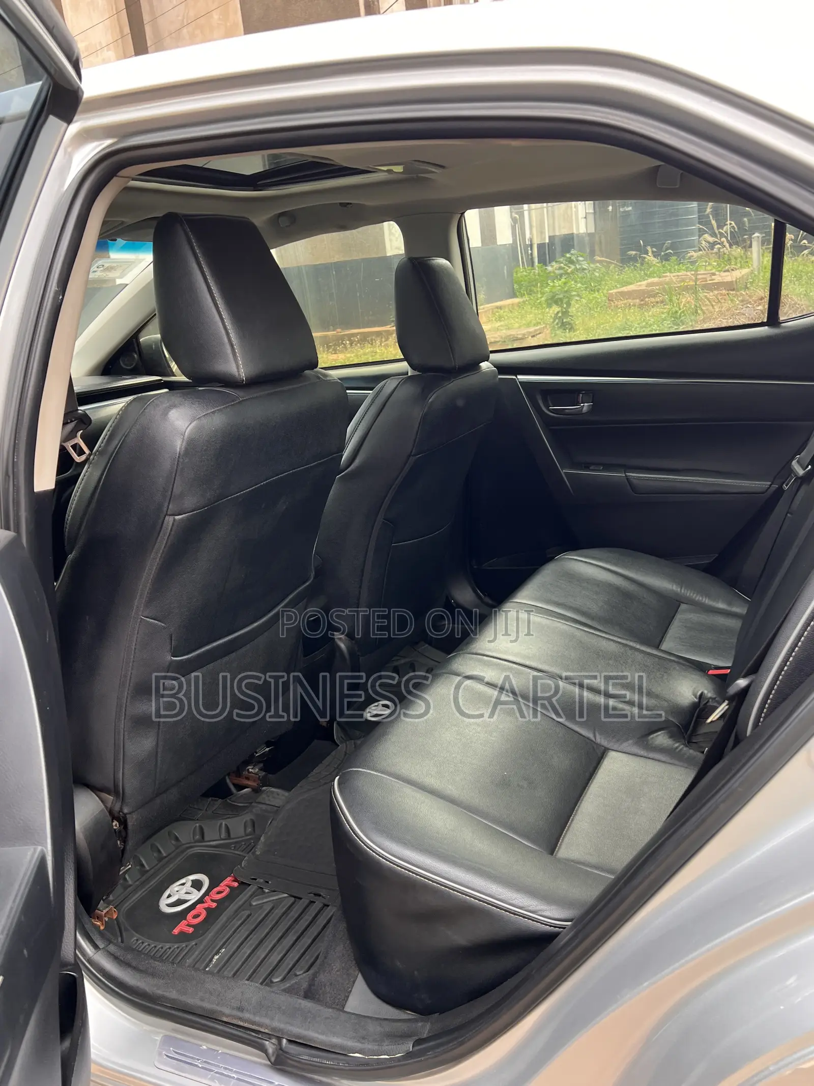 Toyota Corolla S Plus 4dr Sedan (1.8L 4cyl CVT) 2014 Silver