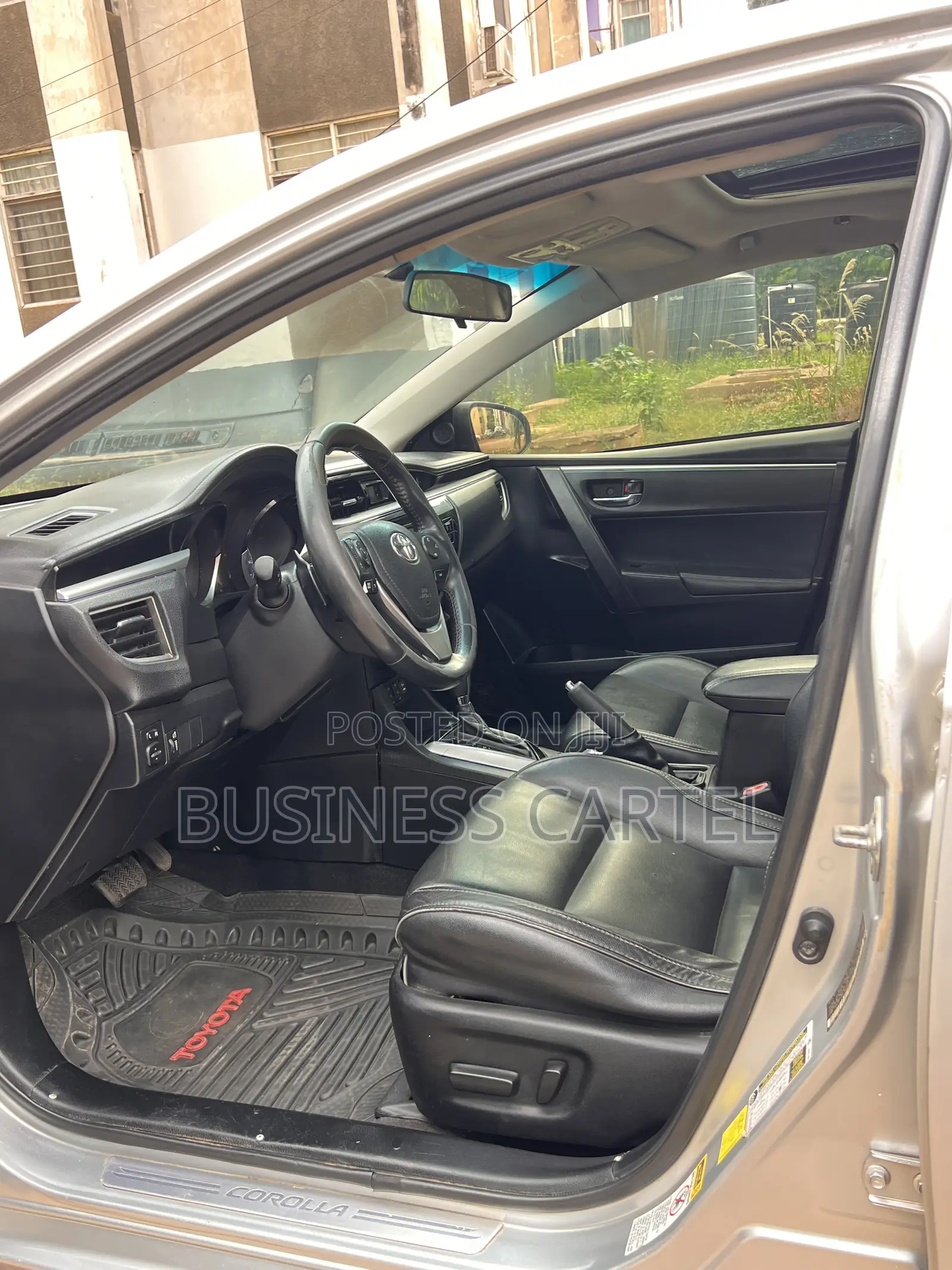 Toyota Corolla S Plus 4dr Sedan (1.8L 4cyl CVT) 2014 Silver