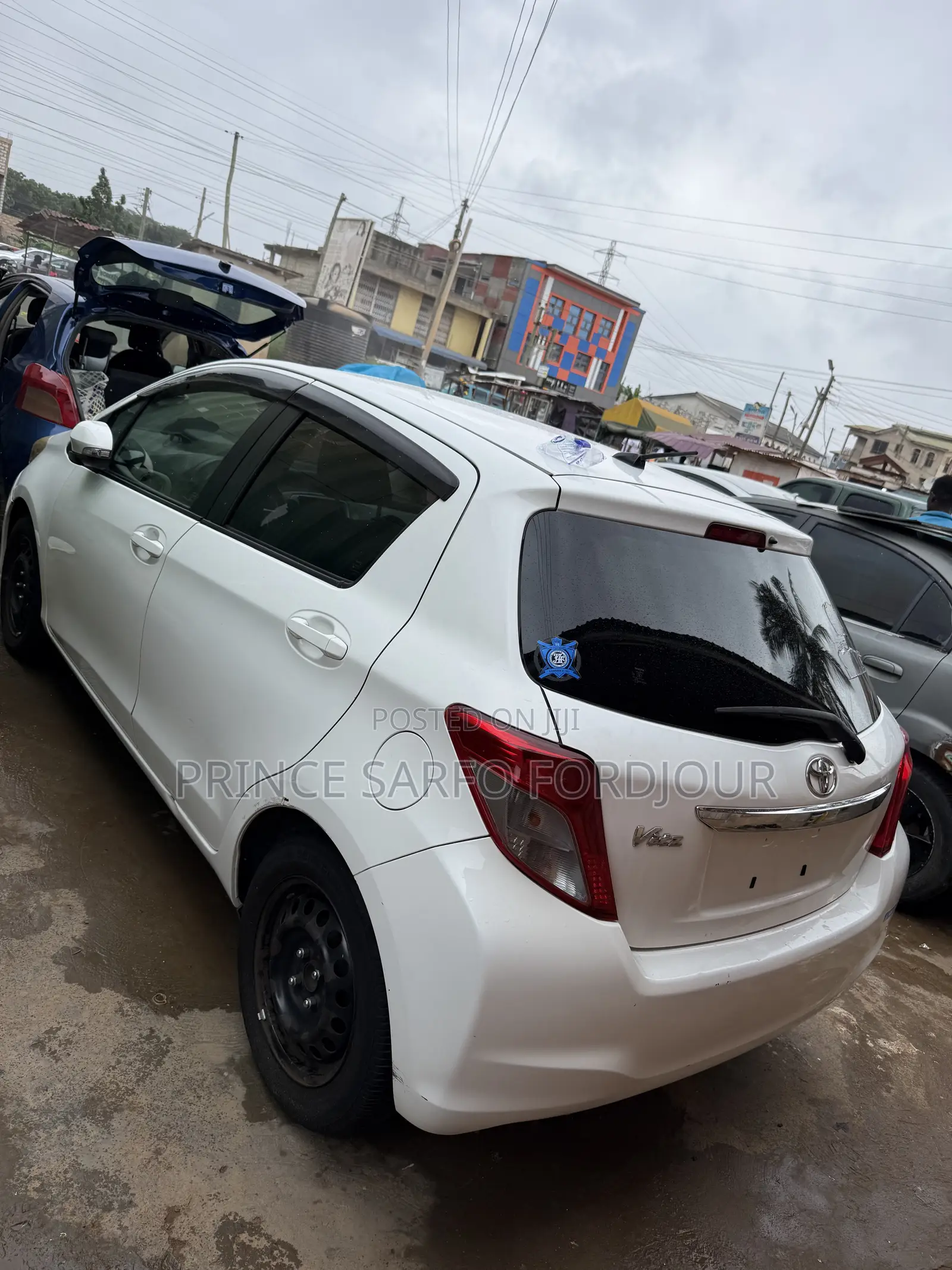 Toyota Vitz 2013 Gray