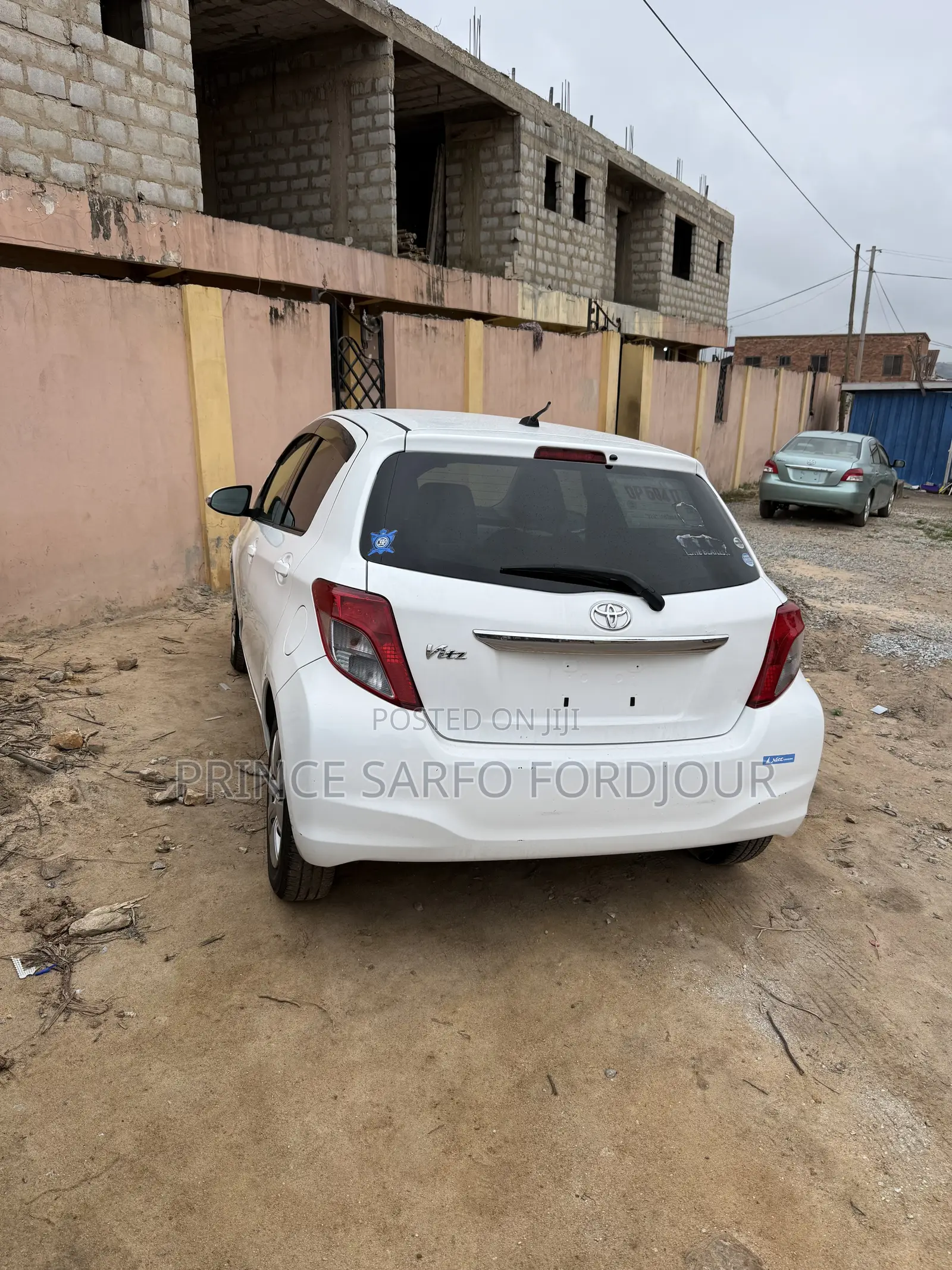 Toyota Vitz 2013 Gray