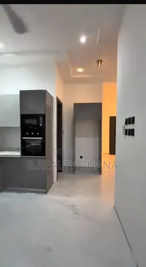 3bdrm House in School Junction for sale