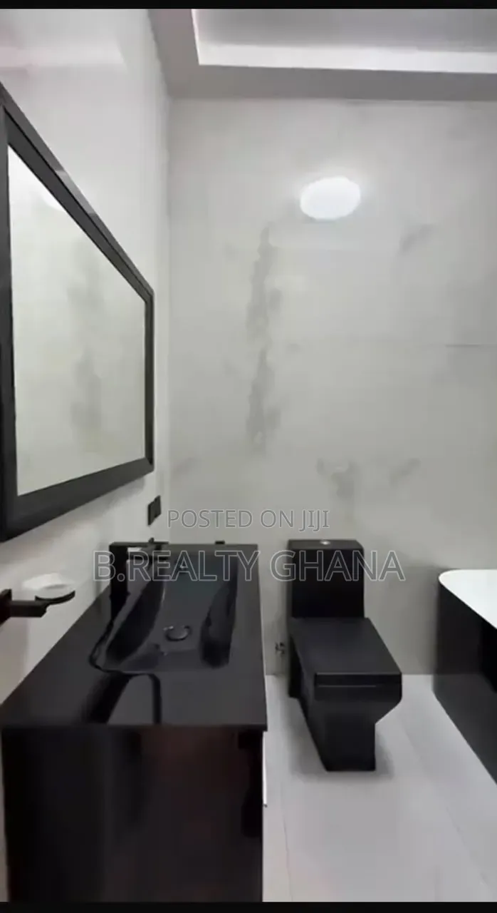 3bdrm House in School Junction for sale