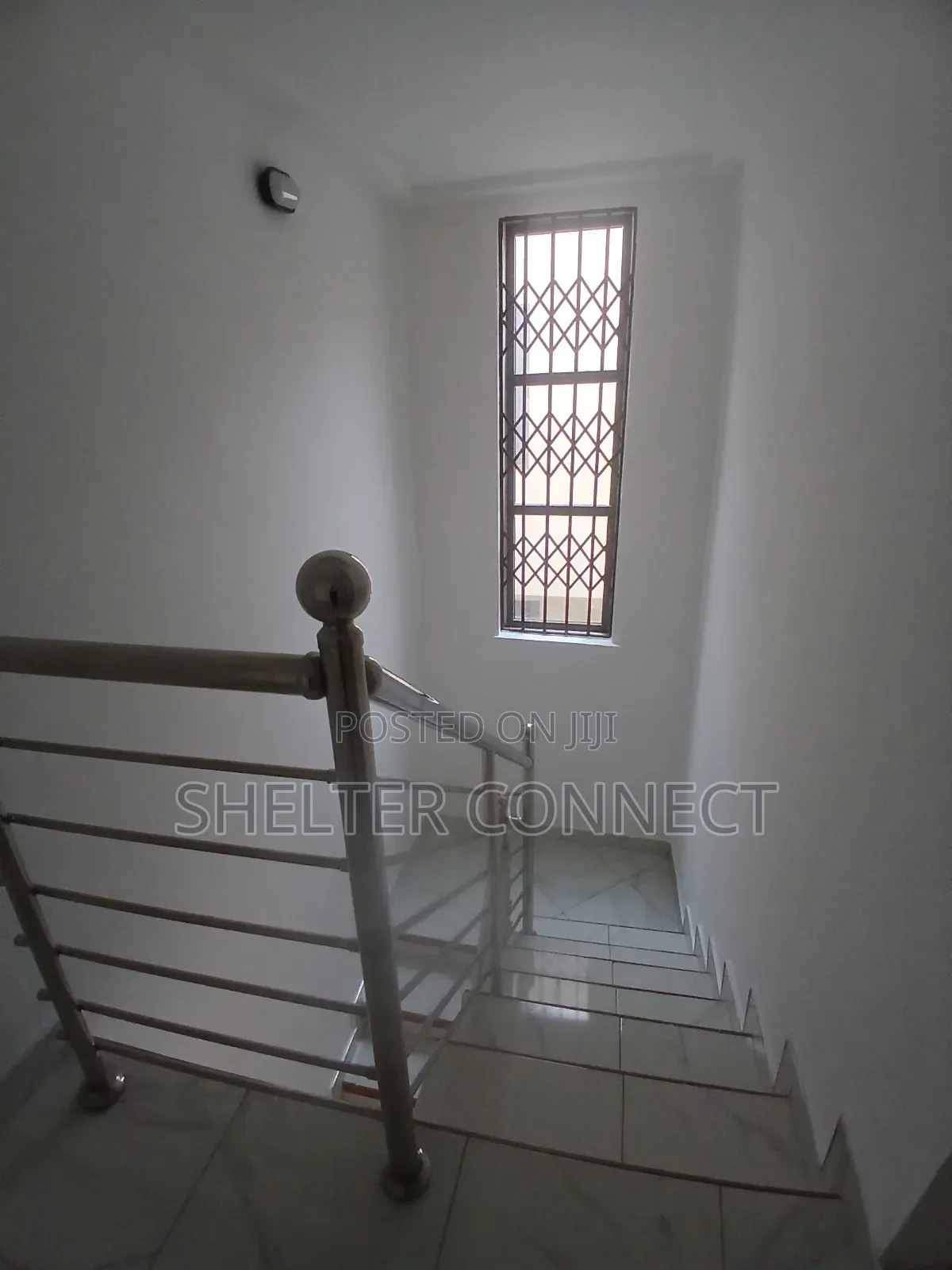 3bdrm Duplex in Oyarifa for rent