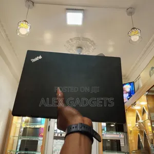 Laptop Lenovo ThinkPad L13 Yoga 8GB Intel Core i5 SSD 256GB