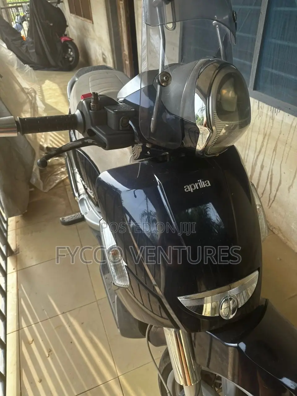 Aprilia Scarabeo 2012 Blue