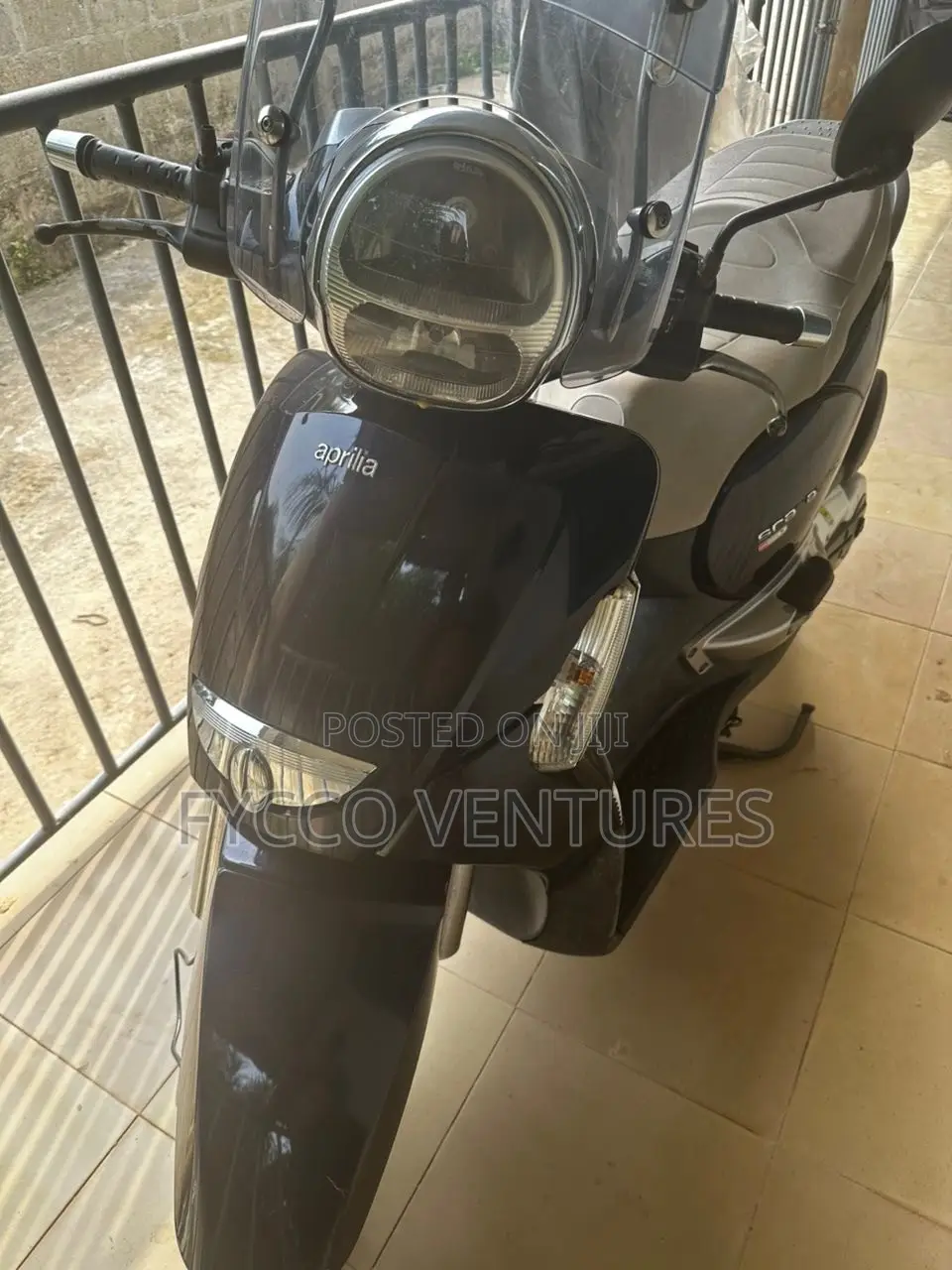 Aprilia Scarabeo 2012 Blue