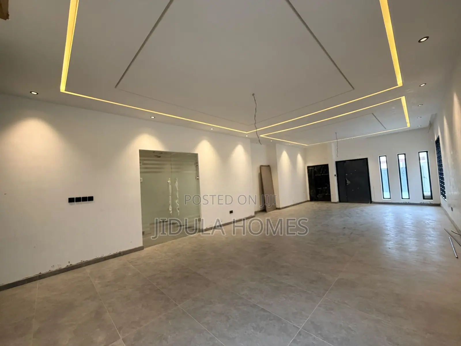 3bdrm House in Lakeside Estate for rent