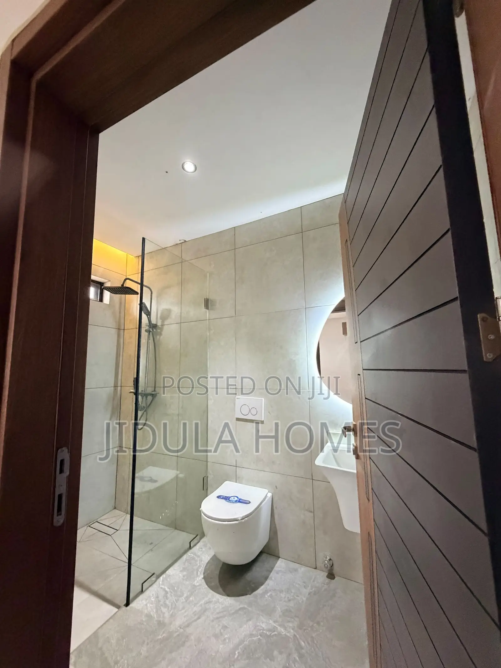 3bdrm House in Lakeside Estate for rent
