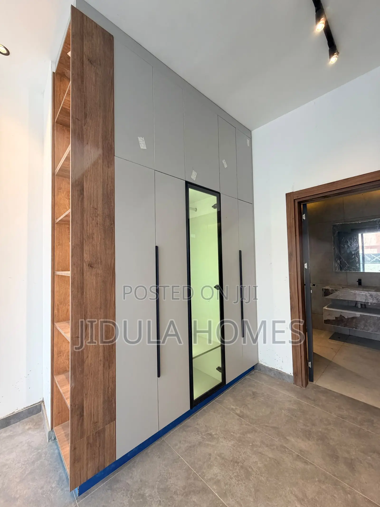 3bdrm House in Lakeside Estate for rent