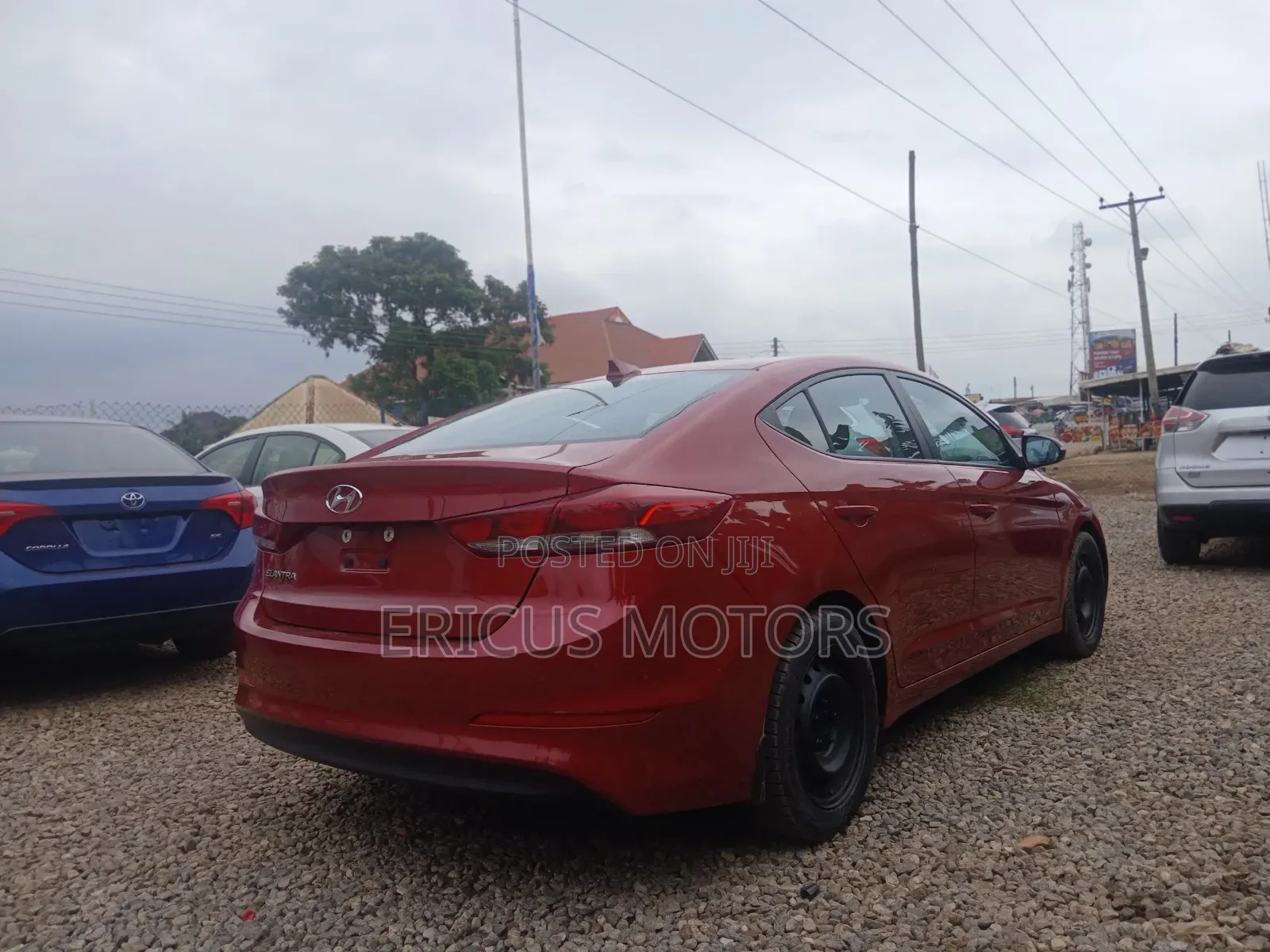 Hyundai Elantra 2018 Red