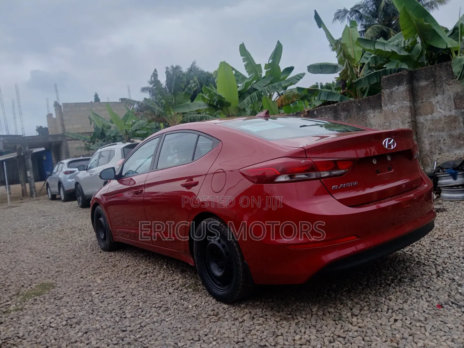 Hyundai Elantra 2018 Red