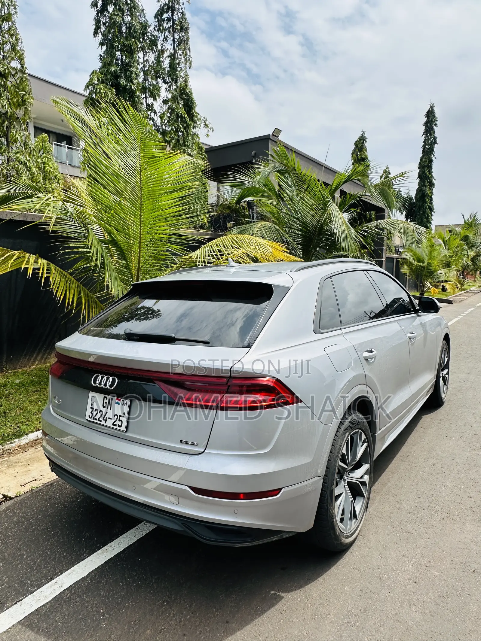 Audi Q8 2021 Silver