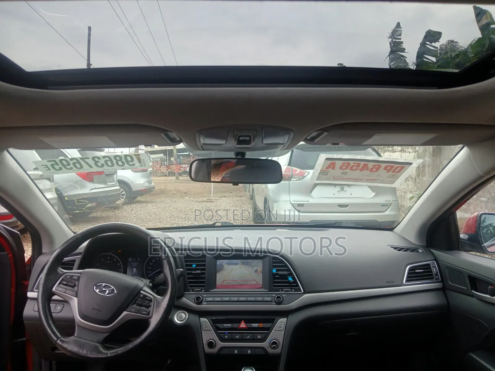 Hyundai Elantra 2018 Red
