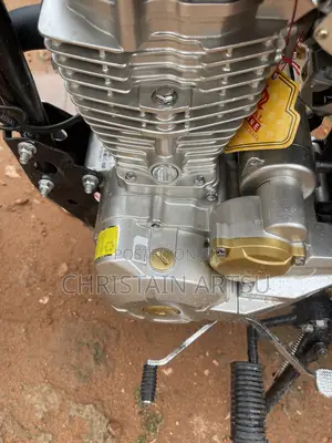 New Royal RY125 2018 Red