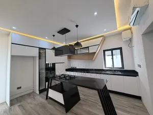 4bdrm Duplex in Ashaley Botwe, School Junction for sale