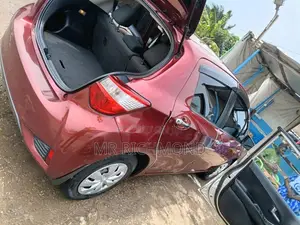 Toyota Vitz 2017 Red