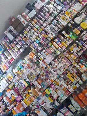 Qualified Professional Beauty Stylist and Sales Person Wanted