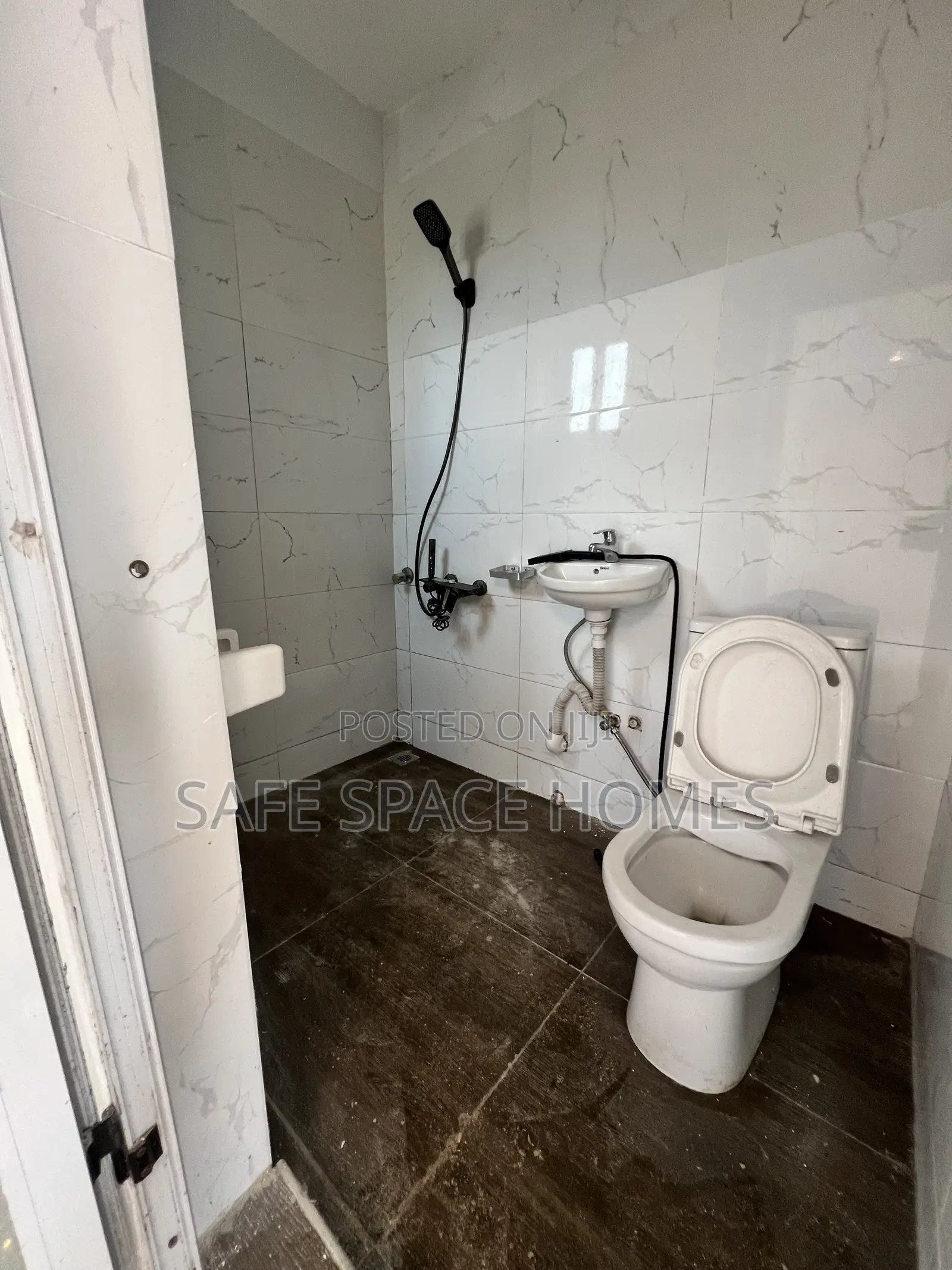1bdrm Apartment in Tseaddo for rent