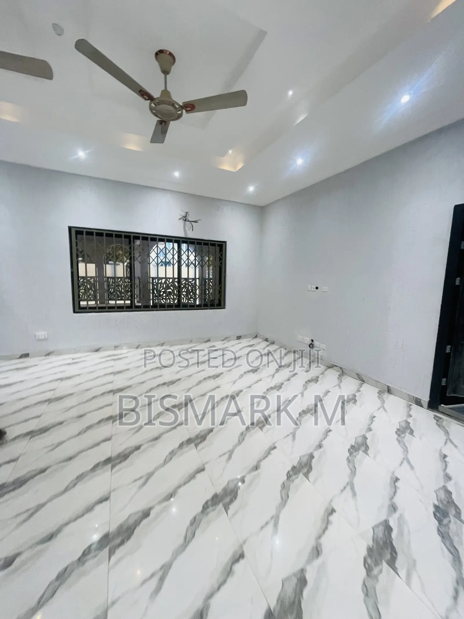 4bdrm House in Botwe School for rent