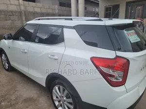SsangYong Tivoli 2017 White