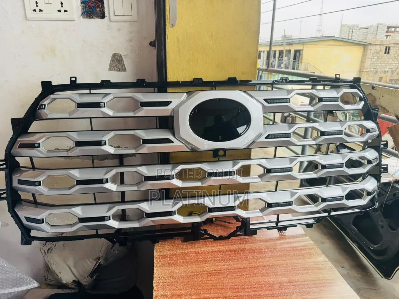 Toyota Tundra Grille 2022-2025
