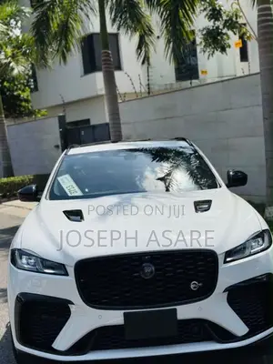 Jaguar E-Pace P250 R-Dynamic SE AWD 2024 White