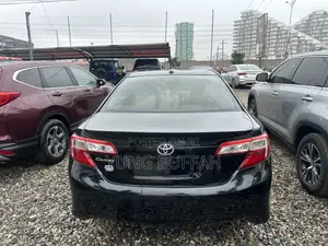 Toyota Camry SE 4dr Sedan (2.5L 4cyl 6A) 2014 Black