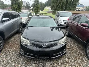 Toyota Camry SE 4dr Sedan (2.5L 4cyl 6A) 2014 Black