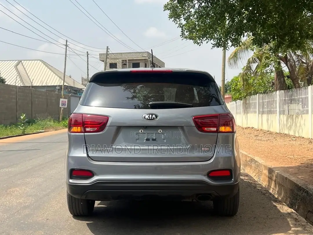 Kia Sorento 2.4L LX AWD 2019 Gray