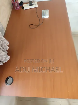 Office / Study Table